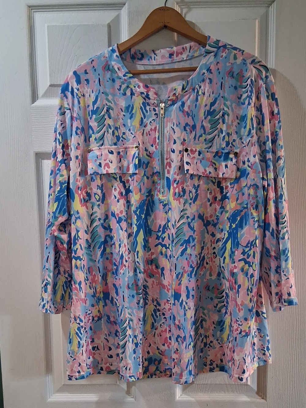 Women's Pastel Abstract Zip-Front Blouse - Pink & Blue